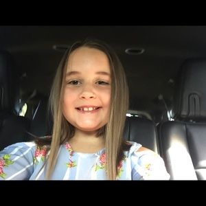 Meet your Posher, Rae